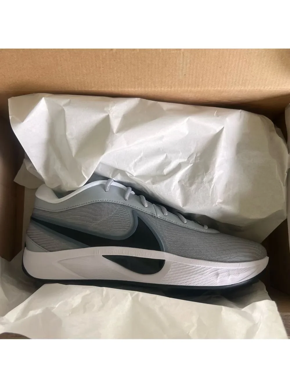 Nike Men's Giannis Freak 6 TB Shoe Size 11 #B1362A